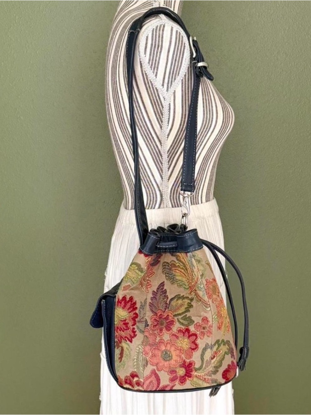 Vintage y2k Floral Tapestry Cottagecore Convertible Backpack Purse Leather Trim